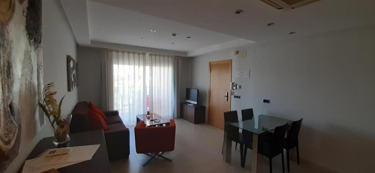 Apartamentos Flamingo Hills เบนีตาเชลล์ ภายนอก รูปภาพ