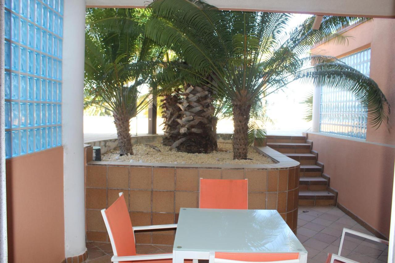 Apartamentos Flamingo Hills เบนีตาเชลล์ ภายนอก รูปภาพ